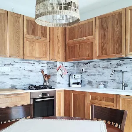 Apartment Ltt - Near Airport, Spacious, Sunny Sofia